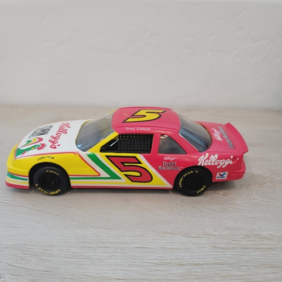 Racing Champions 1:24 1994 Diecast Car #5 - Picture 14 of 14